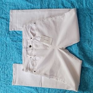 NWT Frame white jeans